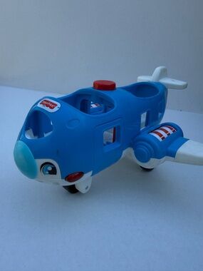 2016 Fisher Price Little People Airplane Plane Jet Blue Lights & Sounds